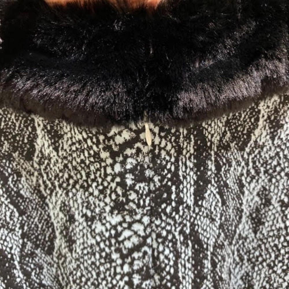 Fur Trim Snakeskin Dress - Picture 4 of 5